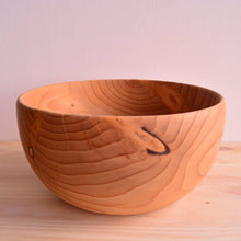 Cargar imagen en el visor de la galería, Elegant Cedar Wood Bowl
