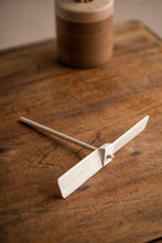 Load image into Gallery viewer, Wood helicopter - El Arce Imaginario
